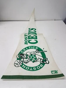 VTG BOSTON CELTICS Felt Pennant LARRY BIRD ROBERT PARISH KEVIN McHALE - Picture 1 of 6