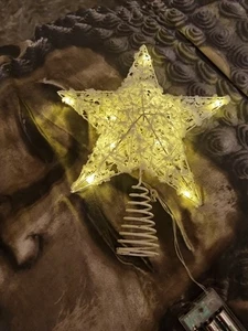 25cm weiß Metall Christbaumspitze Stern mit LED Weihnachtsbeleuchtung batteriebetrieben - Bild 1 von 5