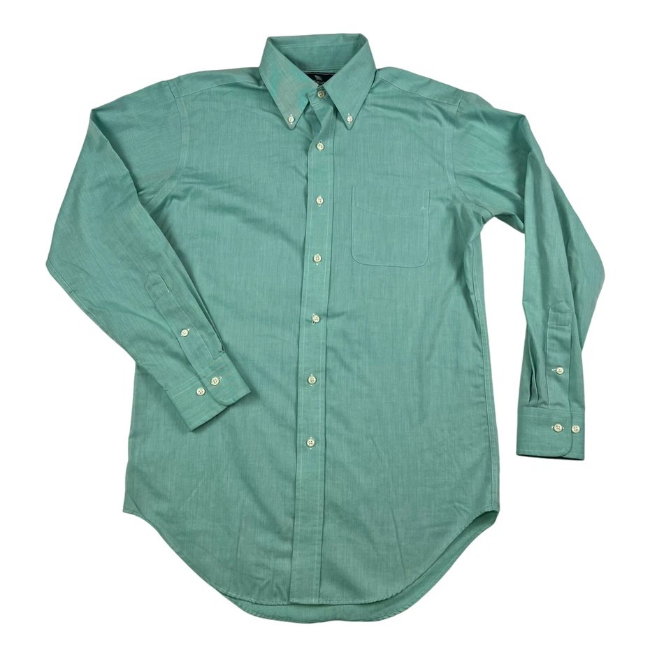 Camisa American Living Para Hombre 14.5 Ajuste Regular Sin Arrugas Abotonada Verde Foto 1 de 4