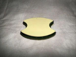 Early 20th C Celluloid Thread winder/pin wheel unusual combination 3.8cm W VGC - Picture 1 of 3