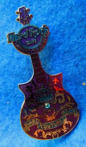 GUITARRA DE ALTA COSTURA SURFERS PARADISE AUSTRALIA DIAMANTE PÚRPURA 2010 Hard Rock Café PIN - Imagen 1 de 1