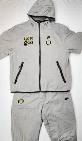 Oregon DUCKS Football TEAM ISSUED Nike TRAVEL JACKET & PANTS SET     Men's  XL Cover