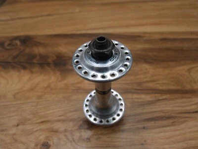 1986 road bike front hub Shimano 600  HB-6207 VIA Japan 36 H 100 mm spacing - Image 1 of 4