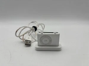 Ipod Shuffle & Docking Station A1204 Silver - Picture 1 of 6