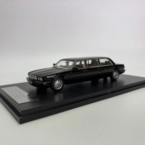 Matrix 1/43 Wilcox Limousine 6-door On Daimler V8 X308 Chassis Black Car Model - Picture 1 of 11
