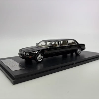 Matrix 1/43 Wilcox Limusina 6 Puertas En Daimler V8 X308 Chasis Negro Modelo Coche Foto 1 de 4