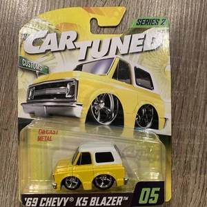 MGA CAR TUNED SERIES 2 #05 CUSTOMS '69 CHEVY K5 BLAZER BRAND NEW FAST SHIPPING - Picture 1 of 7