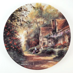 Plato de coleccionista Cottagecore Friends and Flowers 3 pulgadas a lo largo de un carril inglés 1993 - Imagen 1 de 8
