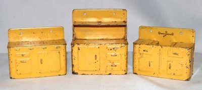 Mueble de cocina vintage Marx litografía de hojalata casa de muñecas fregadero estufa metal amarillo Foto 1 de 4