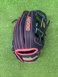 Wilson 2025 Spring A2000 Pedroia Fit 11.5 Inch DP15 Infield Baseball Glove New - Picture 1 of 5