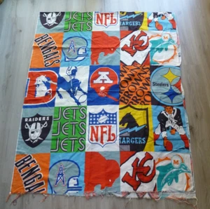 Vintage NFL Baumwollstoff 104"x42 1/2" alte NFL Team Logos AOP Raiders Patriots... - Bild 1 von 11