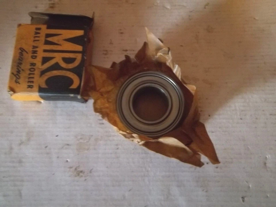 KIT DE RODAMIENTOS CENTRALES DE EJE DE TRANSMISIÓN AMC NASH & RAMBLER NOS  Foto 1 de 1