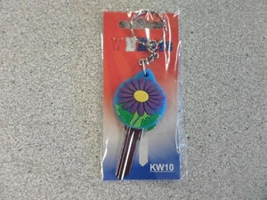 BLUMEN PVC KOPF KWIKSET KW1 HAUS SCHLÜSSELROHLING - Bild 1 von 2