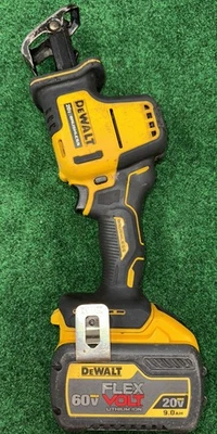 Sierra recíproca sin escobillas DEWALT DCS369 20V con batería Flexvolt 9,0 Ah Foto 1 de 4