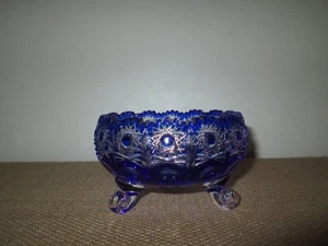 CAESAR CRYSTAL BOHEMIAE Cobalt Blue Cut to Clear 3 Footed Rose Bowl Sawtooth - Picture 1 of 3