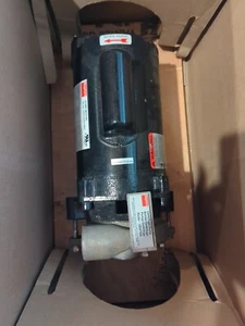 Dayton 2ZWT9 Kreiselpumpe 1/2 PS 115/230V AC 1-1/4" Ansaugung 1" Entladung - Bild 1 von 4
