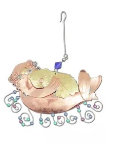 Momma Baby Otter Ornament Metal Fair Trade Pilgrim Imports - Picture 1 of 1