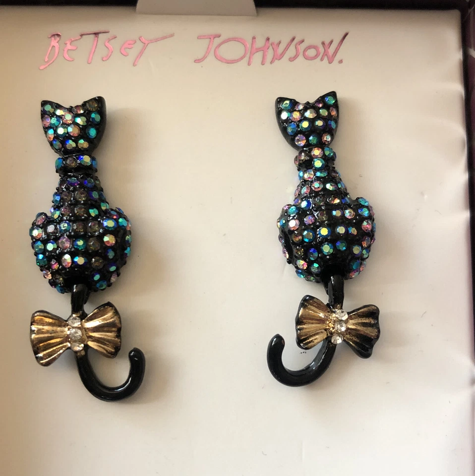 Betsey Johnson Pave Cat Stud Earrings Black & Gold Tone and Boo to You Z63