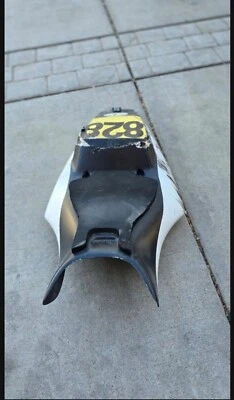 2005 YAMAHA YZF R6 REAR TAIL FAIRING HOTBODIES FIBERGLASS RACE REAR COWL SEAT  - Image 1 of 4