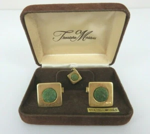 Vintage Treasure Masters Green & Gold Jade Cufflinks & Tie Pin in Original Box - Picture 1 of 5