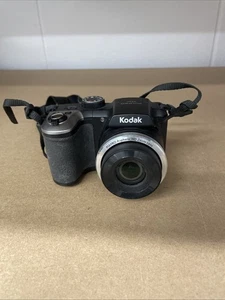 KODAK PIXPRO AZ251 16MP BLACK Digital Camera - Picture 1 of 5