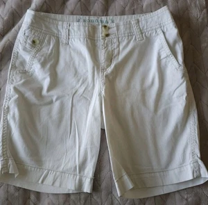Sonoma Women's Mid Rise Cuffed Shorts White Size 6 Bermuda Modern Short - Picture 1 of 10