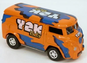 Johnny Lightning 1960s Volkswagen Van Y2K Orange VW Split-Window Panel Bus 1/64 - Picture 1 of 2