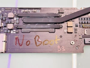 Apple MacBook Air A1370 Mainboard LogicBoard 1,3GHz 4GB DEFEKT NO BOOT - Bild 1 von 5