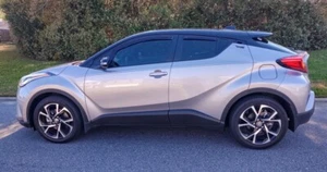 PROTECTORES DE LLUVIA EN CANAL DEFLECTORES DE VIENTO PARA TOYOTA C-HR 2018-2022 (4 PIEZAS) - Imagen 1 de 2