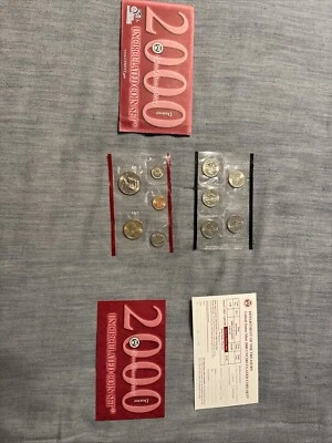 2000 Denver United States Mint Uncirculated Coin Set - Image 1 of 2