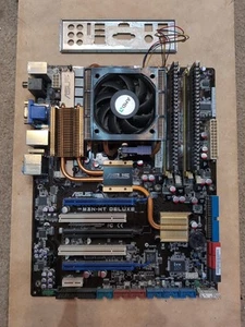 ASUS M3N-HT Deluxe/HDMI Motherboard + AMD Phenom II + 4GB Corsair Dominator RAM - Picture 1 of 8