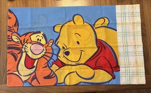 Funda de almohada vintage años 90 Winnie The Pooh Tigger tamaño estándar 1 pieza adorable - Imagen 1 de 4