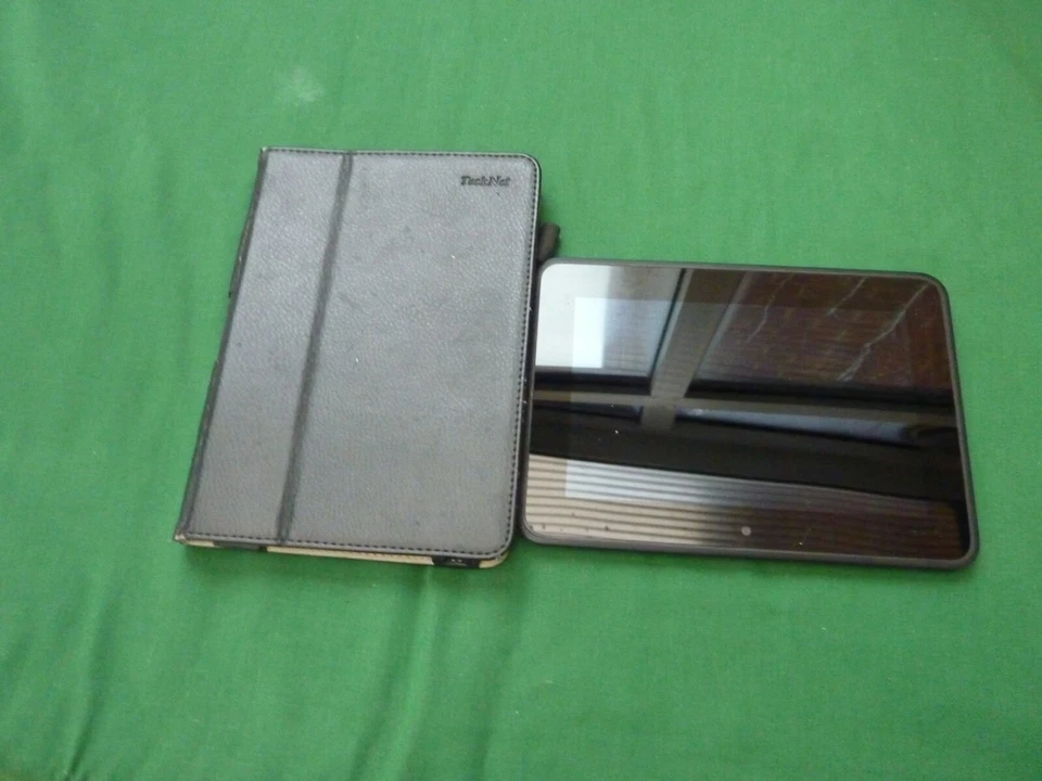 AMAZON KINDLE FIRE X43Z60 - 2ND GENERATION - Image 1 of 4