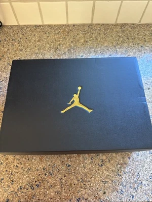 Jordan 1 Low Gym Rojo Negro Blanco Foto 1 de 4