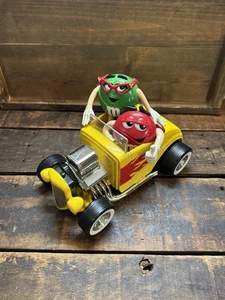 M&M's Rebel Without a Clue Süßigkeitenspender rot, grün in gelb Hot Rod siehe Beschreibung - Bild 1 von 8