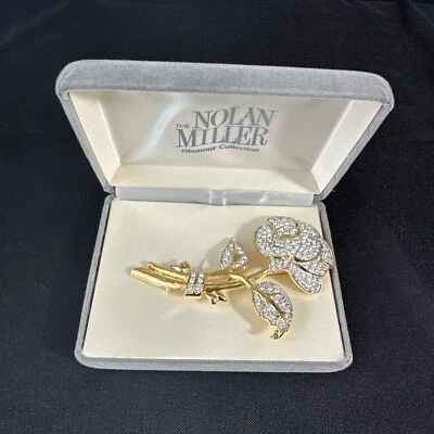 Broche prendedor de flores Nolan Miller Glamour Collection nuevo en caja Foto 1 de 3