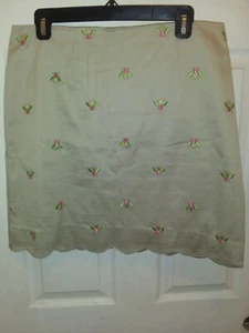 Lilly Pulitzer Fly Pattern Stretch Skirt Size 8-Adorable! - Picture 1 of 4