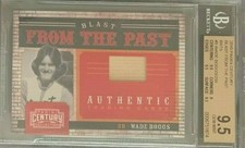 GEM MINT 2010 Panini Century Blast from the Past "Bat" Relic WADE BOGGS/250 #9
