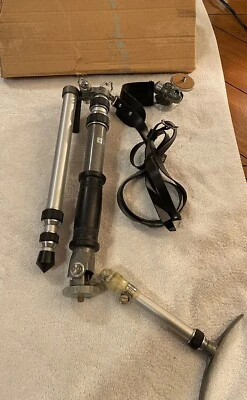 GITZO 558 and head Vintage Camera Monopod - Image 1 of 4