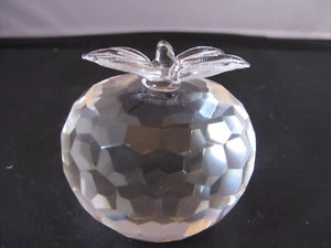 Pisapapeles vintage de cristal con forma de manzana - Imagen 1 de 4