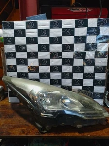 FARO CONDUCTOR DELANTERO OFF SIDE PEUGEOT 3008 2013 A 2017 9805505580 - Imagen 1 de 21