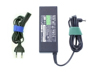 Sony VGP-AC19V33 Chargeur d'origine Alimentation 19.5V 3.9A (Réf#K-646) - Foto 1 di 1