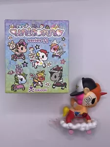 Tokidoki Unicorno Series 11 NOLLIE Modellino arte vinile scatola cieca 3 - Foto 1 di 5