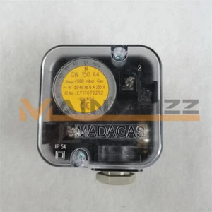 1PCS NEW Pressure Switch GW 150 A4 For DUNGS GW150A4 - Picture 1 of 6