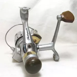 Shakespeare AXIOM 4535 Spinning Fishing Reel, 5 Bearing System - Picture 1 of 7