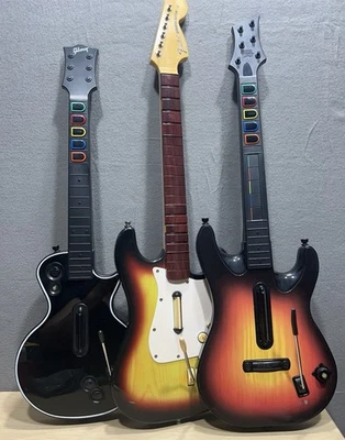 Лот (3) Guitar Hero беспроводные контроллеры Xbox и Wii - только запчасти - как есть - Изображение 1 из 4