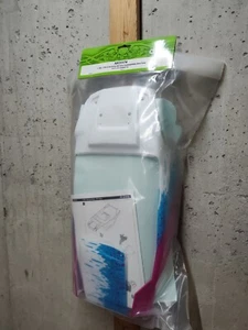 NEW Axial Y-380 1/10 Body .040 Pre-painted Yeti AX31174, Rare NIP - Picture 1 of 3