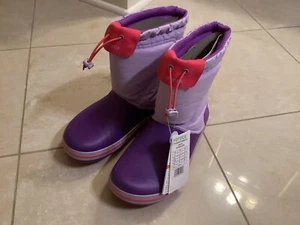 Crocs Crocband Lodgepoint Snow Boot Lavender Neon Purple Relaxed FIt Sz J6 NWT - Picture 1 of 4