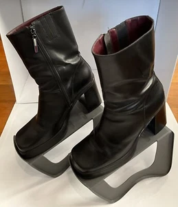 Tommy Hilfiger Vintage W21841 Leather Chunky Heel Boot US 9 1/2M Black 3/4 High - Picture 1 of 9