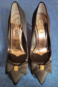 Ted Baker Azeline V.2 Black Satin Bow Evening Pumps - US9/EUR9.5 - Worn Once - Picture 1 of 18